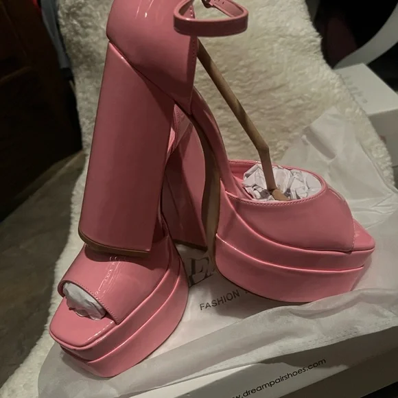 Dream Pairs Blush Pink Block Heels - Picture 12 of 12